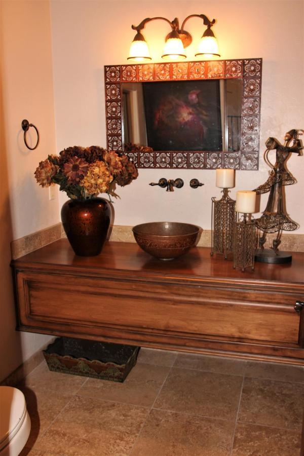Your Home Away From Home Tucson Extérieur photo